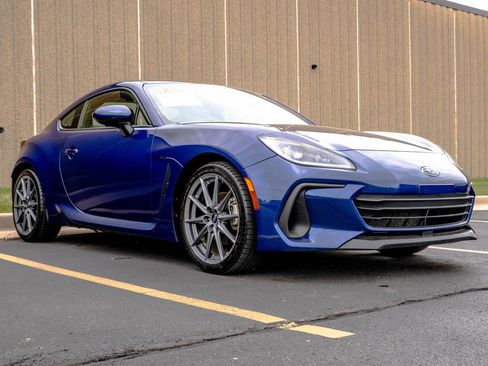 Used 2023 Subaru BRZ Limited RWD image 2