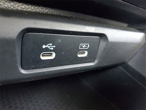 Certified 2023 Honda Accord EX image 24