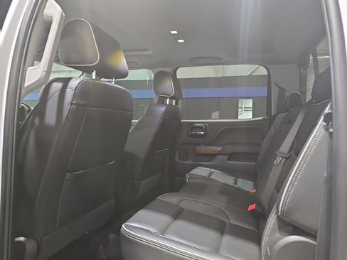 Used 2019 Chevrolet Silverado 2500 High Country w/ Duramax Plus Package AWD/4WD image 18