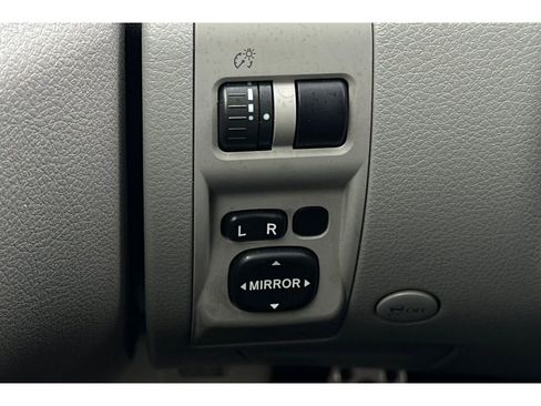 Used 2013 Subaru Forester 2.5XT Touring w/ Popular Pkg 2 image 24