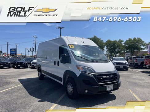 Used 2025 RAM ProMaster 2500 w/ Convenience Group FWD image 4