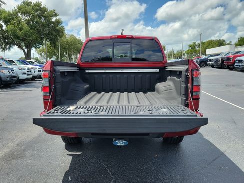 Used 2022 Nissan Frontier SV RWD image 10