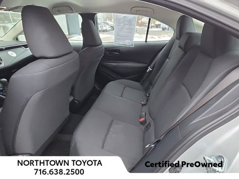 Used 2023 Toyota Corolla LE image 12