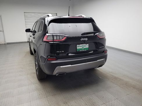 Used 2019 Jeep Cherokee Limited w/ Luxury Group image 5