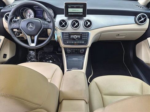 Used 2015 Mercedes-Benz GLA 250 image 15