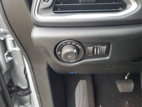 New 2026 Chrysler Pacifica Pinnacle FWD image 29