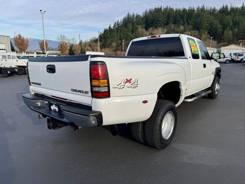 Used 2001 Chevrolet Silverado 3500 LT image 4