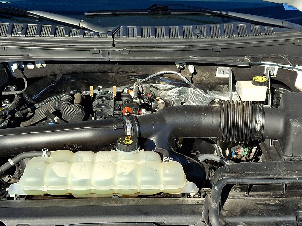 Used 2023 Ford Expedition Limited AWD/4WD image 27
