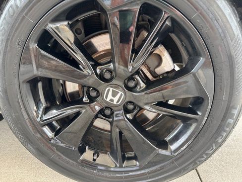 Used 2023 Honda Odyssey Sport image 5