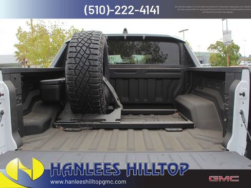 New 2025 GMC Hummer EV 2X w/ Extreme Off-Road Package image 11