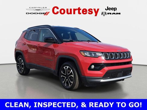 Certified 2024 Jeep Compass Limited AWD/4WD image 1