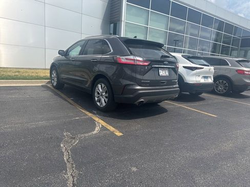 Used 2020 Ford Edge Titanium FWD image 6