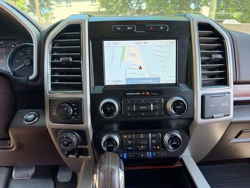 Used 2019 Ford F150 King Ranch w/ Trailer Tow Package AWD/4WD image 34
