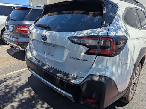 Used 2024 Subaru Outback Limited AWD/4WD image 7