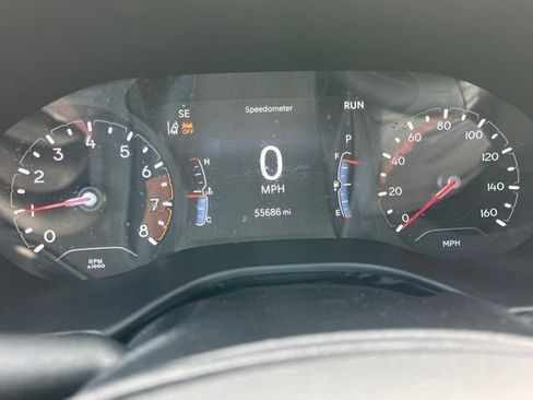 Used 2024 Jeep Compass Trailhawk AWD/4WD image 12