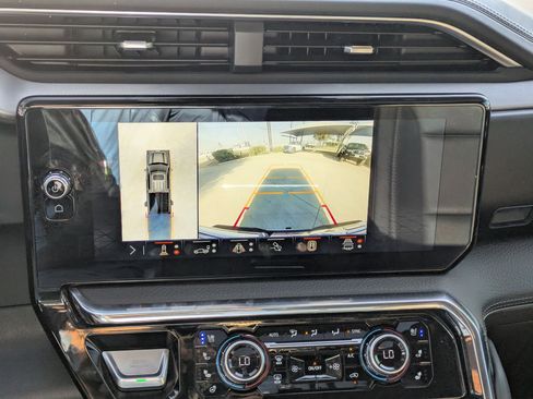 Used 2024 GMC Sierra 1500 Denali image 19