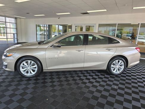 Used 2024 Chevrolet Malibu LT FWD image 6
