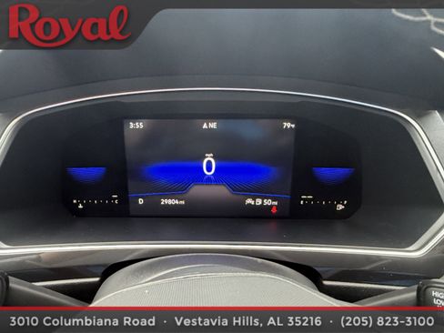 Certified 2023 Volkswagen Tiguan SE w/ Panoramic Sunroof Package FWD image 17