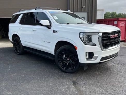 Used 2021 GMC Yukon SLE AWD/4WD image 1