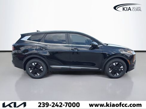 New 2026 Kia Sportage LX image 6