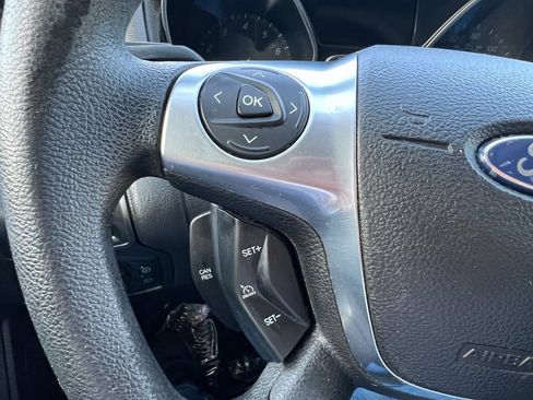 Used 2013 Ford Focus SE FWD image 15