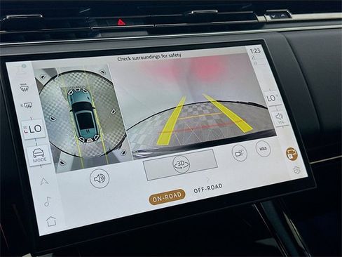 Used 2024 Land Rover Range Rover Sport Dynamic SE image 14