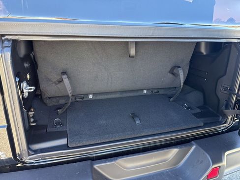 New 2026 Jeep Wrangler Sport S image 7