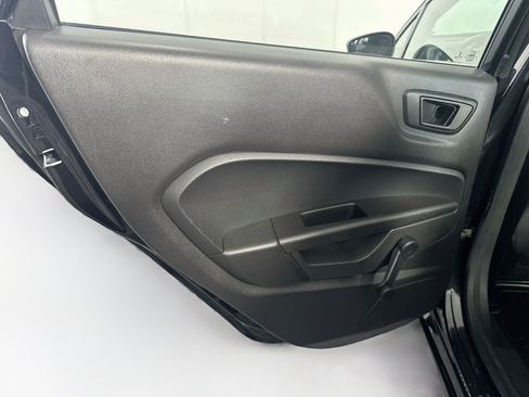 Used 2014 Ford Fiesta S FWD image 25