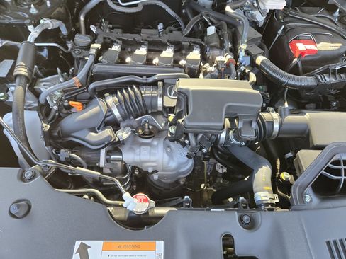 Certified 2025 Acura ADX AWD image 40