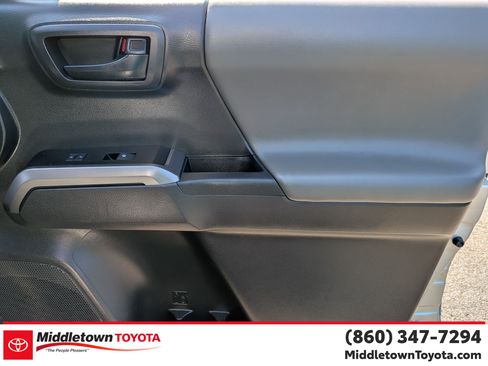 Certified 2023 Toyota Tacoma SR5 AWD/4WD image 34