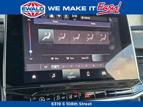 New 2026 Jeep Compass Latitude image 2