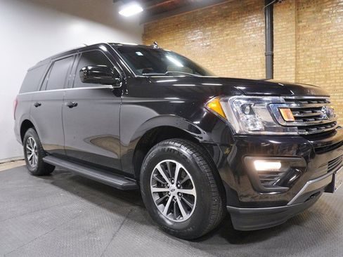 Used 2021 Ford Expedition XL AWD/4WD image 6