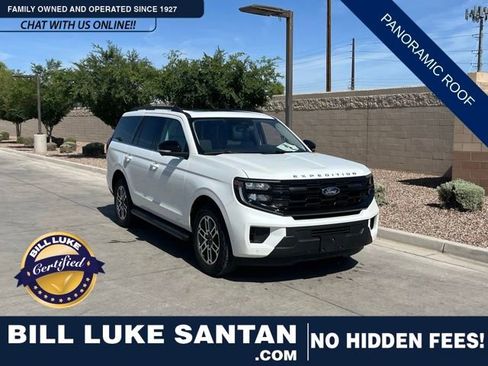 Used 2025 Ford Expedition Active AWD/4WD image 1