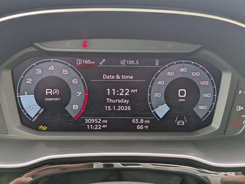 Used 2025 Audi Q3 2.0T Premium image 23