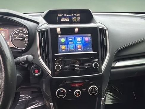 Used 2019 Subaru Forester Premium image 26