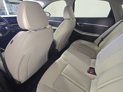 New 2026 Hyundai Sonata SEL FWD image 25