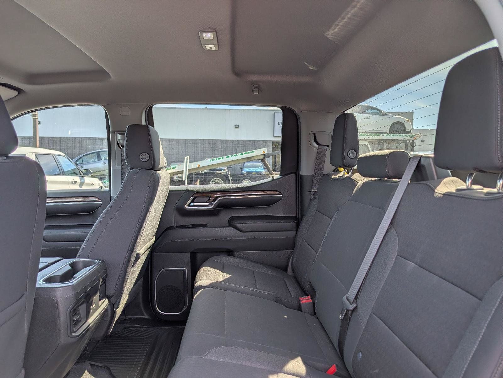 Used 2023 Chevrolet Silverado 1500 LT w/ Z71 Off-Road Package AWD/4WD image 13