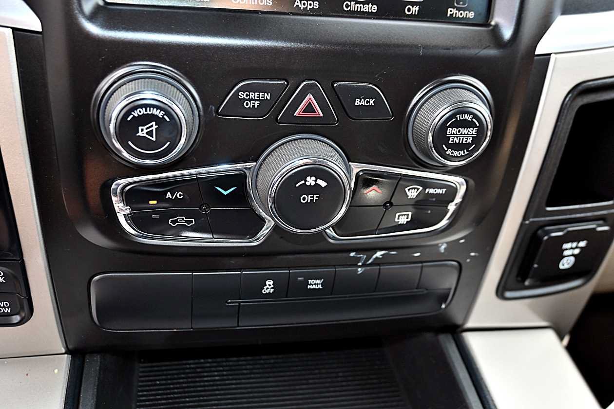 Used 2014 RAM 1500 Big Horn AWD/4WD image 22