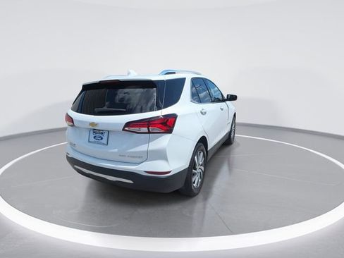Used 2024 Chevrolet Equinox Premier AWD/4WD image 8