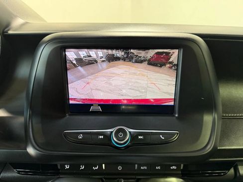 Used 2020 Chevrolet Camaro LT image 19