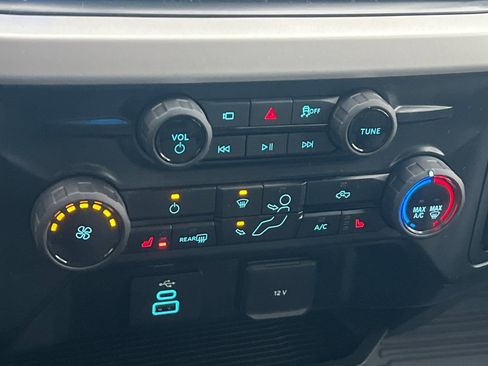 New 2026 Ford F350 XLT w/ XLT Premium Package image 17