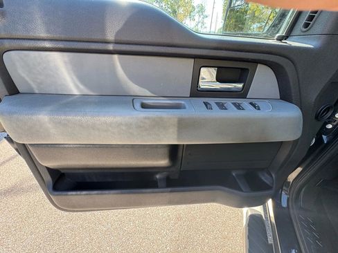 Used 2013 Ford F150 XLT w/ XLT Chrome Pkg image 19