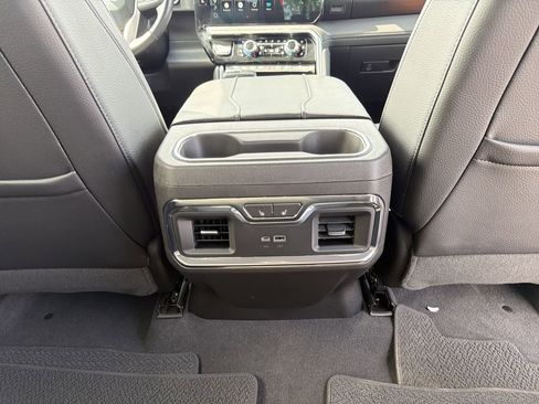 Used 2023 GMC Sierra 1500 Denali w/ Technology Package AWD/4WD image 20