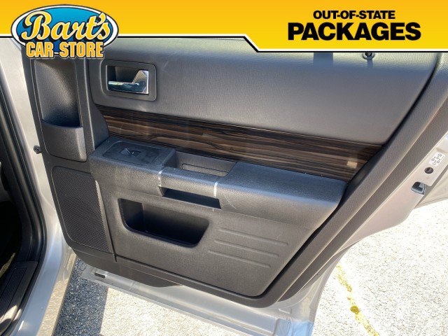 Used 2018 Ford Flex SEL w/ Equipment Group 202A FWD image 11