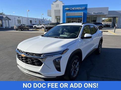 New 2026 Chevrolet Trax LT w/ Driver Confidence Package image 1