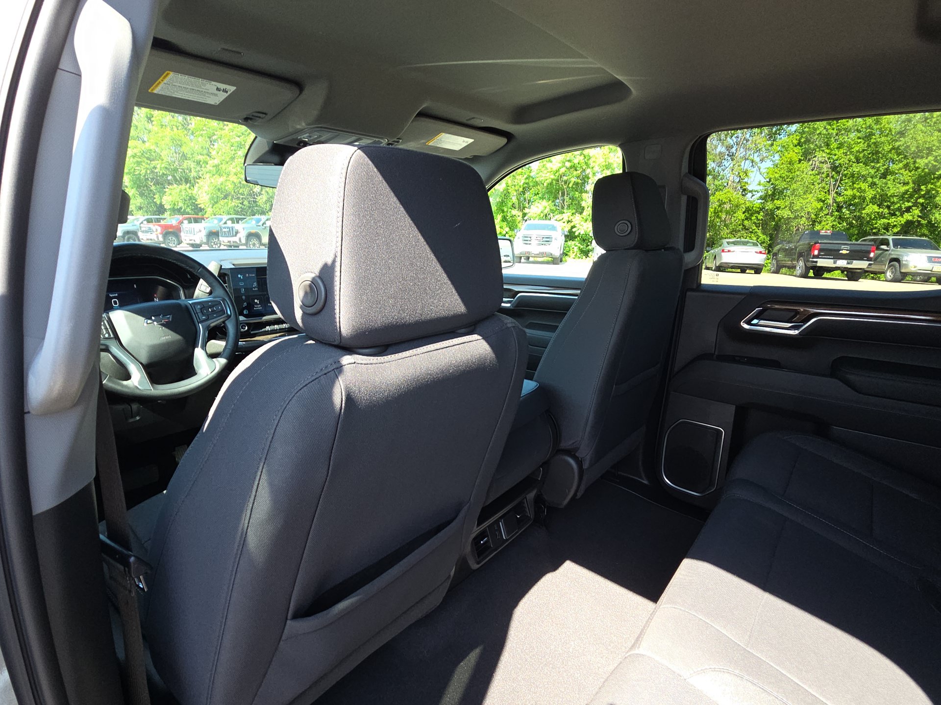Used 2023 Chevrolet Silverado 1500 RST AWD/4WD image 28
