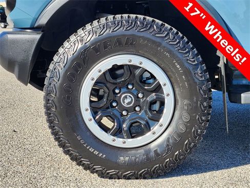 Used 2023 Ford Bronco Outer Banks w/ Sasquatch Package image 10