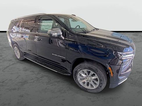 New 2026 Chevrolet Suburban Premier w/ Sun And Tow Package AWD/4WD image 4