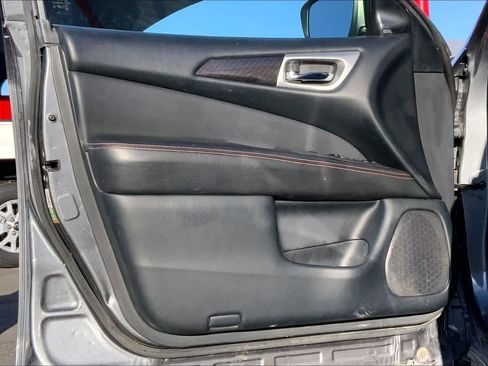 Used 2020 Nissan Pathfinder SV w/ Rock Creek Edition image 22