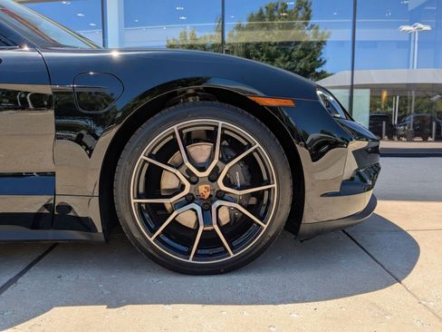 New 2025 Porsche Taycan image 11